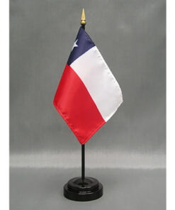 4 in. X 6 in. Chile Mounted on a 10 in. Black Staff with Gold Spear tip.